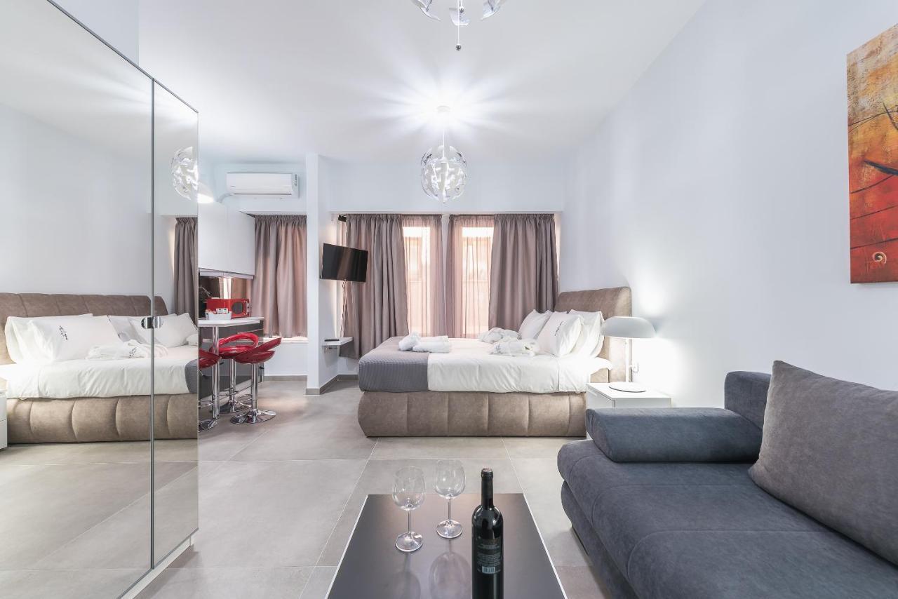 Iguana Gold Luxury Suites 1Min From Ermou Str Atenas Exterior foto