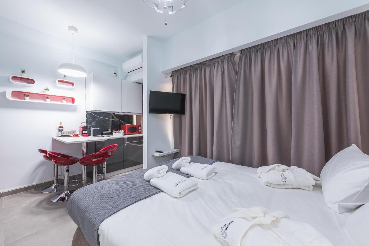 Iguana Gold Luxury Suites 1Min From Ermou Str Atenas Exterior foto