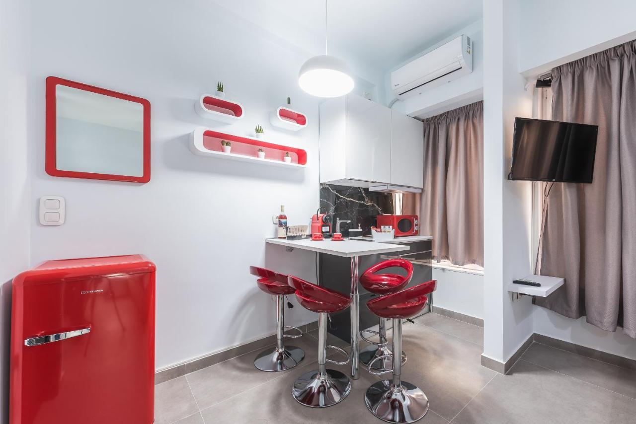 Iguana Gold Luxury Suites 1Min From Ermou Str Atenas Exterior foto