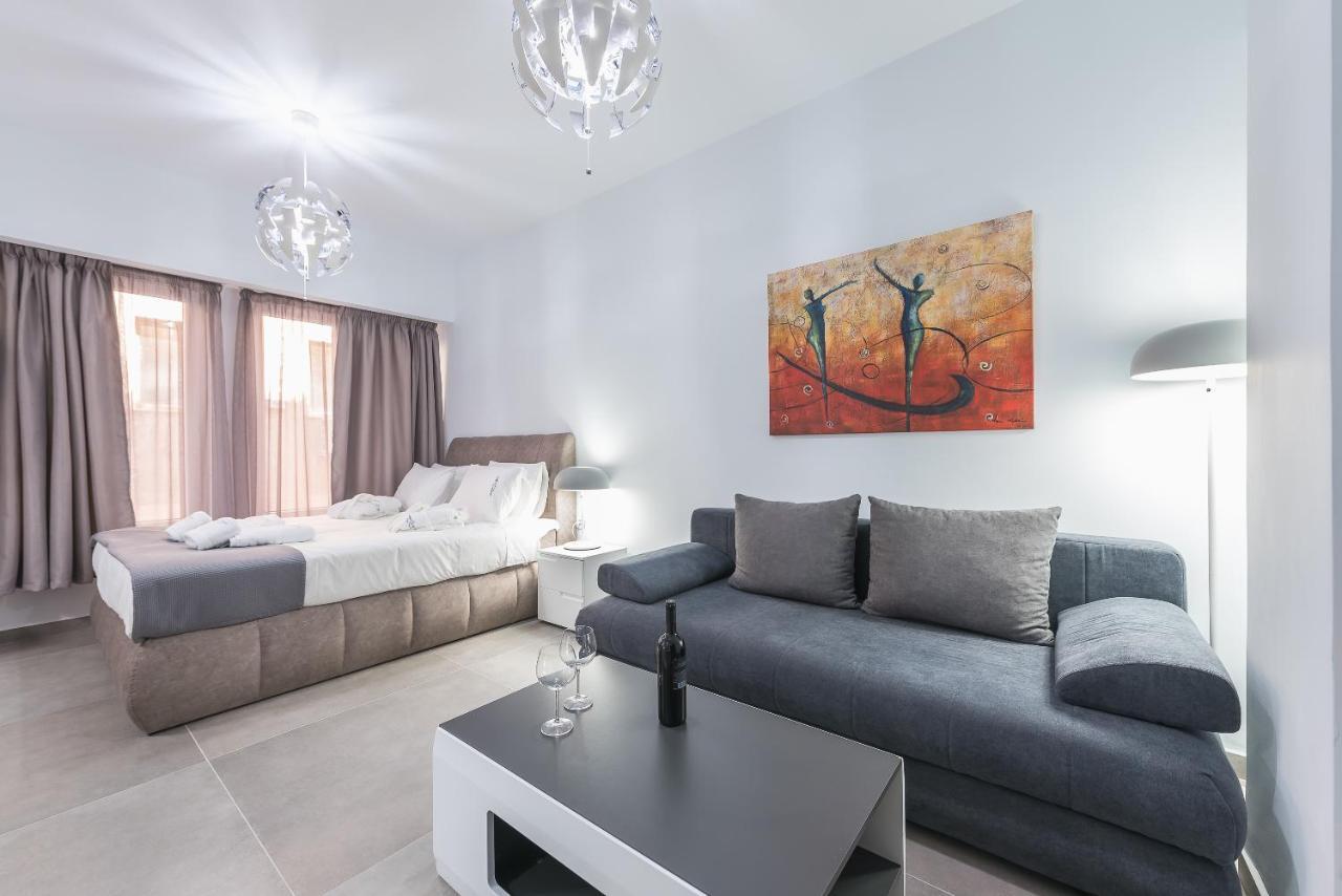 Iguana Gold Luxury Suites 1Min From Ermou Str Atenas Exterior foto